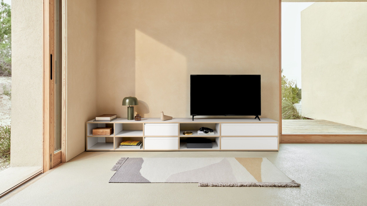 How To Choose The Right TV Stand Height