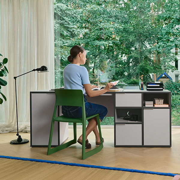 Best Home Office Desk Placement - Which One Suits You?